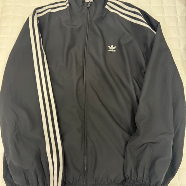 [L]아디다스 아딜레늄 시즌 3 오버사이즈 트랙탑 블랙