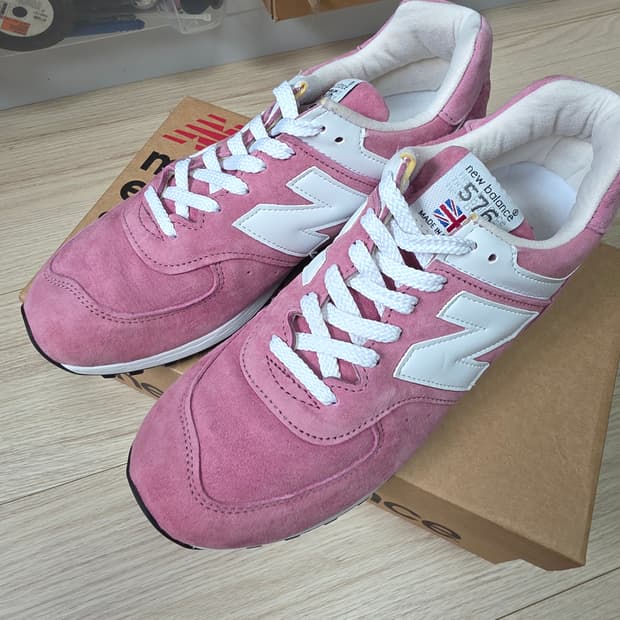 뉴발란스 UK 576 pnk  260사이즈