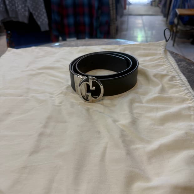 32-33 정품 구찌 인터로킹 리버시블 벨트 팝니다