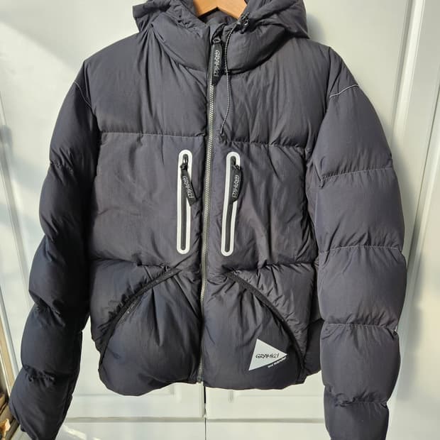 앤드원더X그라미치 다운 자켓 L