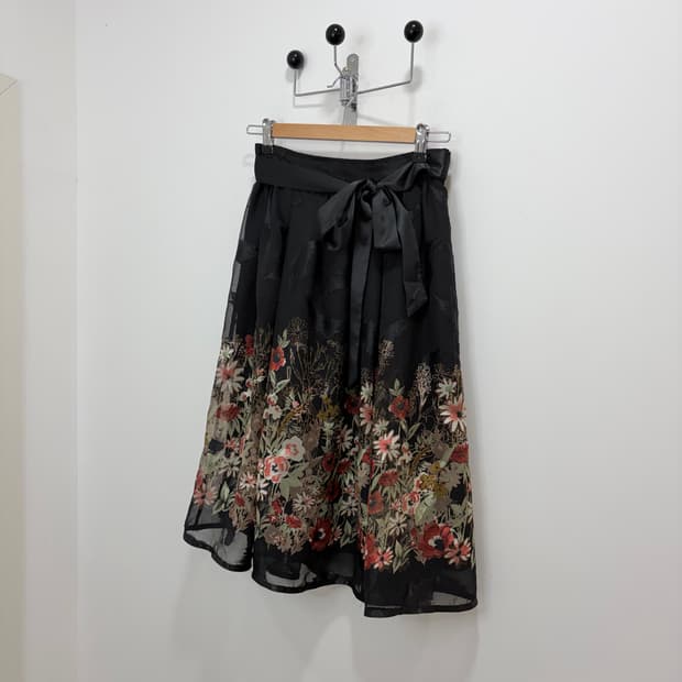 엑시즈팜 리본 꽃 스커트 치마