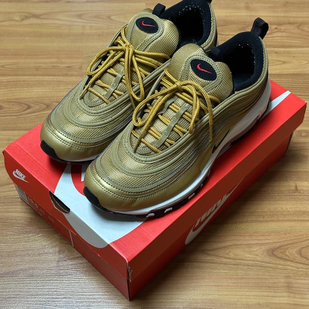[상태좋음] 나이키 에어맥스 97 메탈릭골드 US10.5