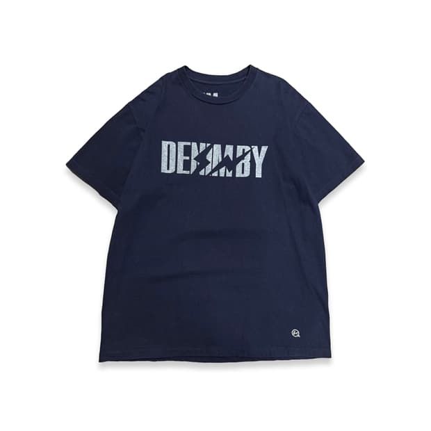 데님바이(Denim by) 네이비컬러 프론트 나염 프린팅 코튼 반팔
