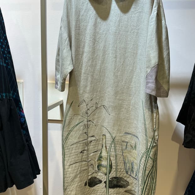 Cosmic Wonder 린넨드레스