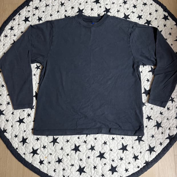 이지갭 롱슬리브 블랙