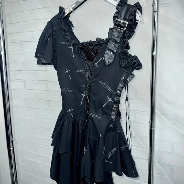 Mad punks 매드펑크 언발 원피스