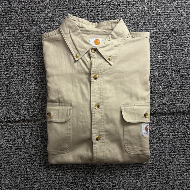 칼하트 올드스쿨 베이지 긴팔 워크셔츠 2685