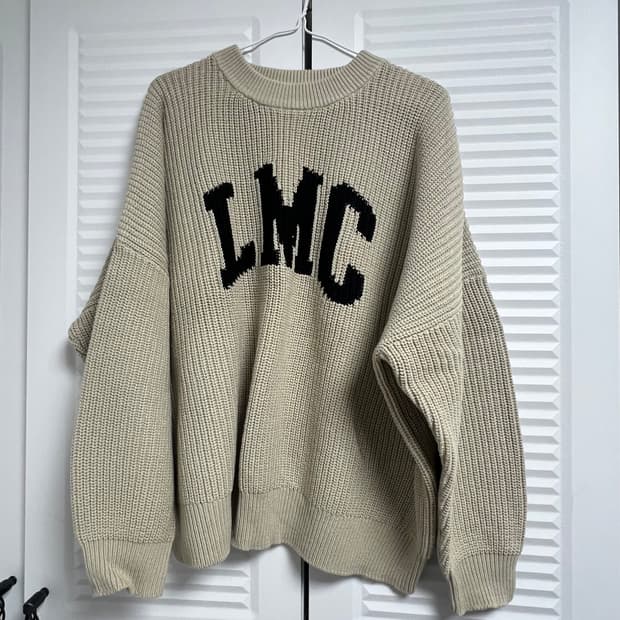 LMC ARCH KNIT SWEATER cream