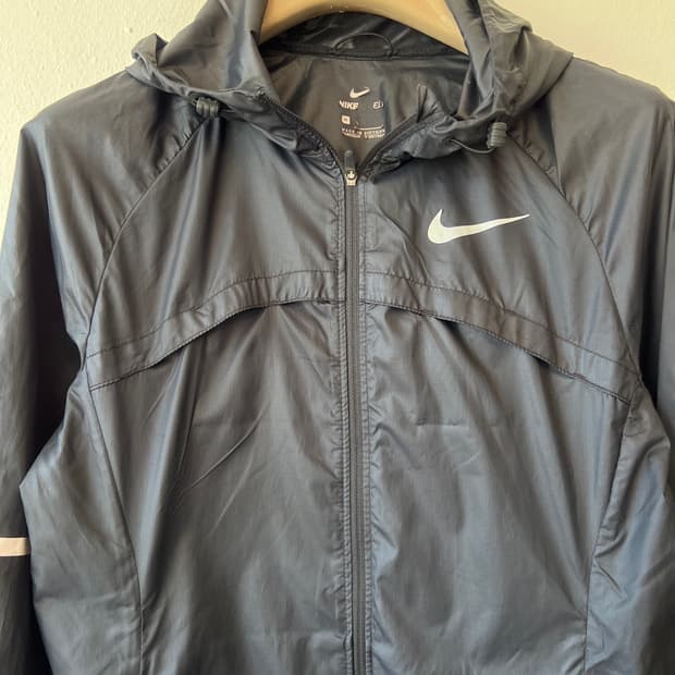 나이키 여성 블랙 윈드브레이커 바람막이후드점퍼