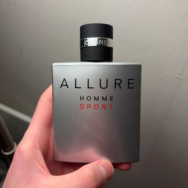 샤넬 알뤼르 옴므 스포츠 오드 뚜왈렛