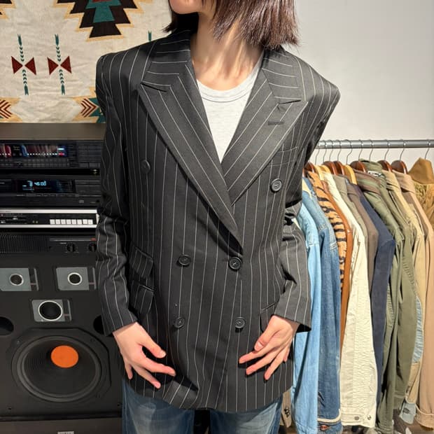 Saint New York 핀스트라이프 블레이저
