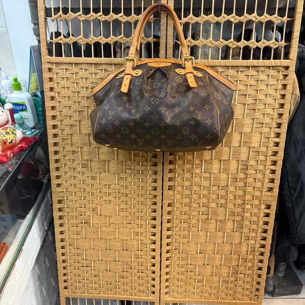 정품 루이비통 티볼리 팝니다