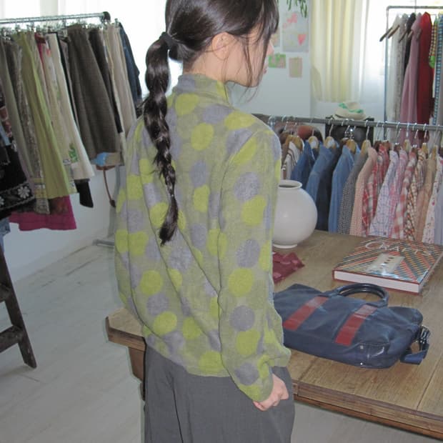 그린 도트 티셔츠