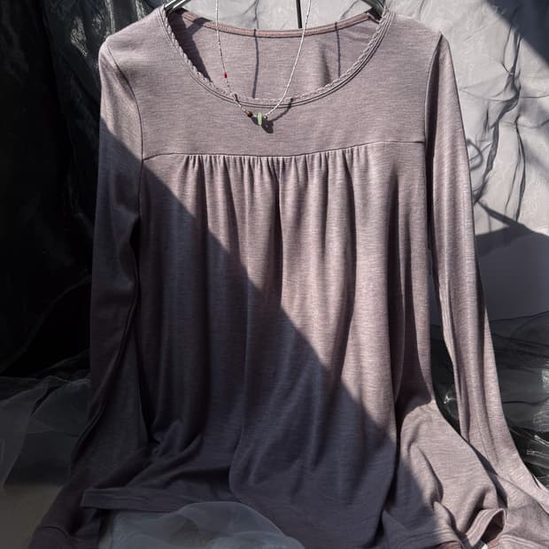Lavender Stitched Shirring T-Shirt 0158