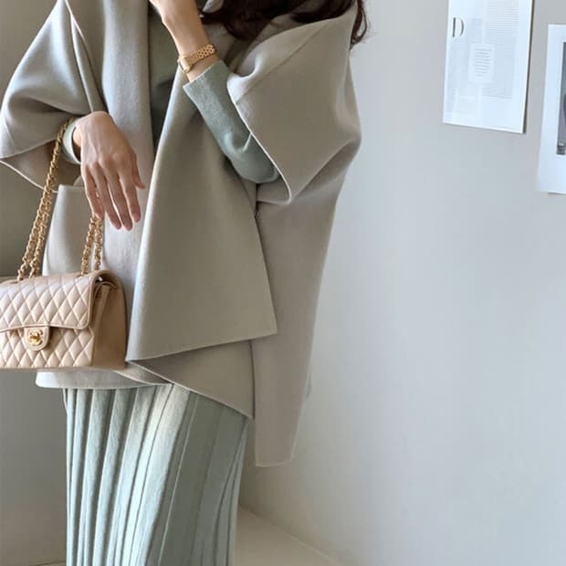 새상품) 데일리룩 로로피아 케이프코트 애쉬그레이 울캐시