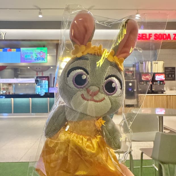 디즈니 주토피아2 cgv 주디 키링 닉