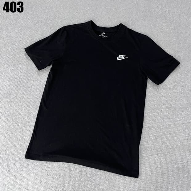 나이키 블랙 반팔티 
