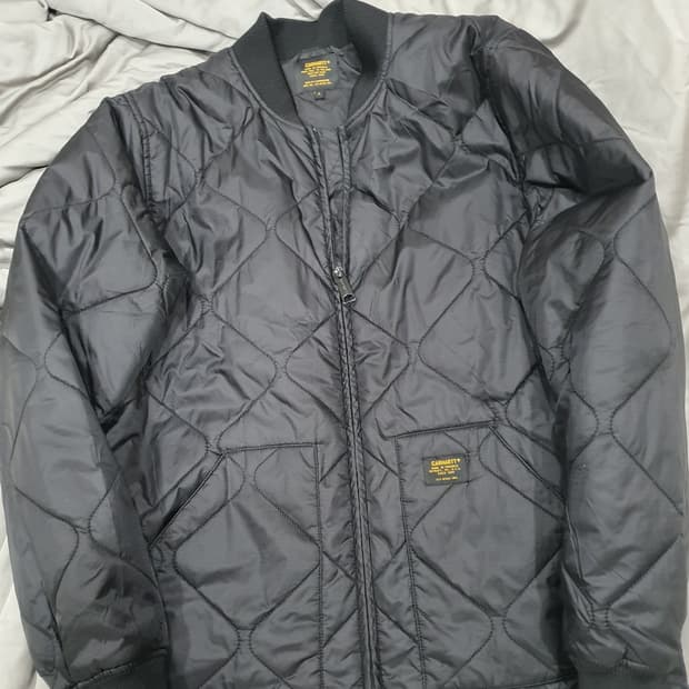 칼하트 뉴턴 라이너 