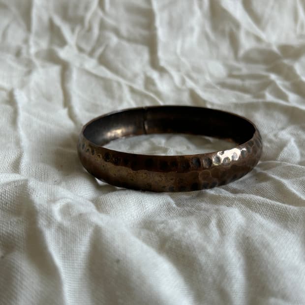 미니멀 해머 뱅글