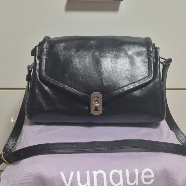 분크 Occam Doux Shoulder S 오캄 두 숄더 스몰 블랙