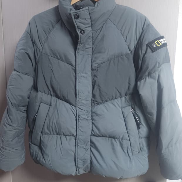 내셔널지오그래픽 푸퍼 숏패딩, M