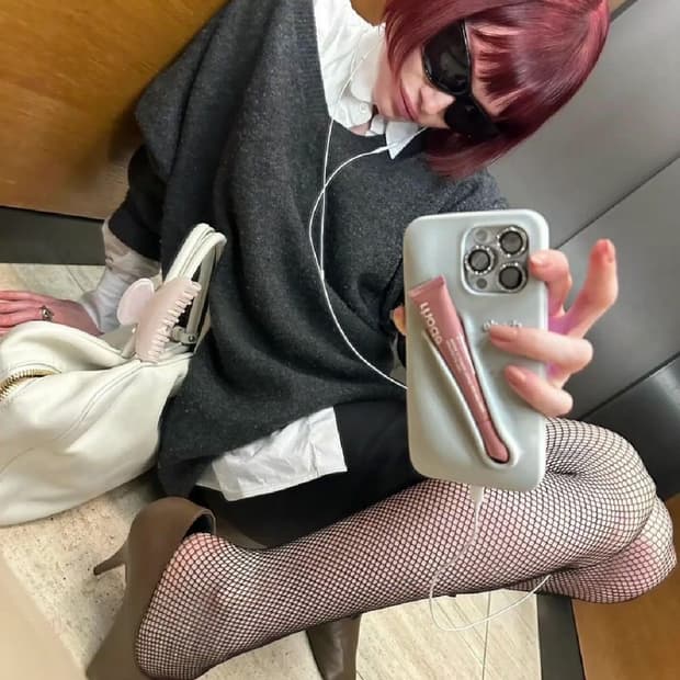 Rhode iphone 15 PRO case 헤일리비버 로드 폰케이스