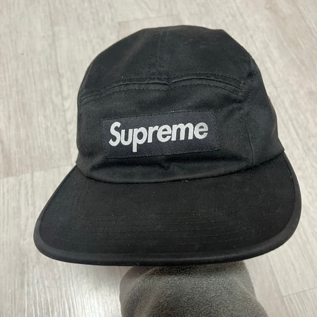 슈프림 캠프캡 가죽스트랩