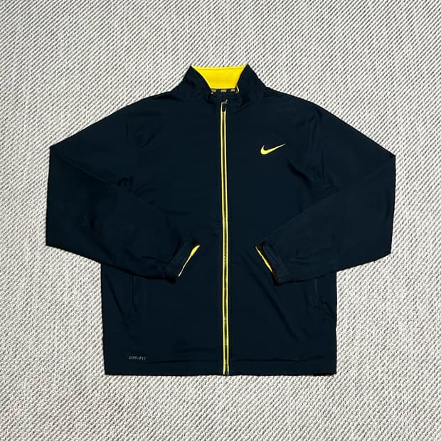 [L] Nike 나이키 드라이핏 스우시 바람막이 자켓
