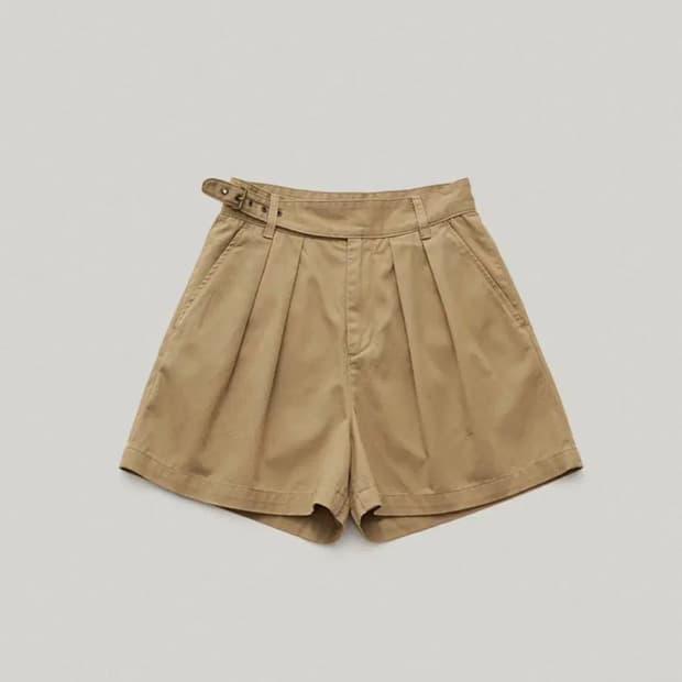 더바넷 버클 쇼츠