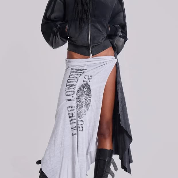 제이디드 런던 사라 미디 스커트 구해요!!!