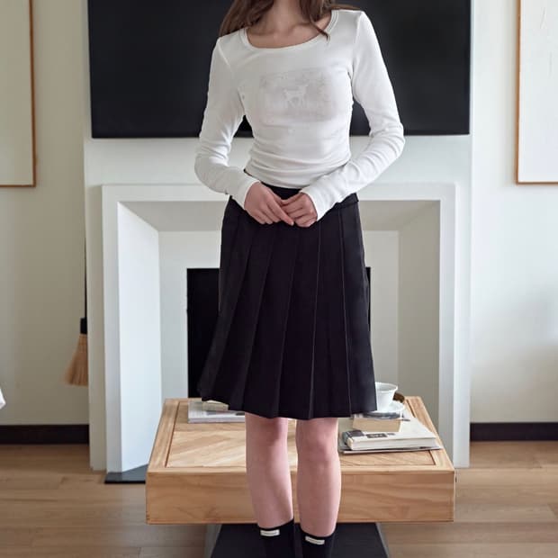 새상품) 클리시어 디어 가든 리브 탑 신상 정가이하