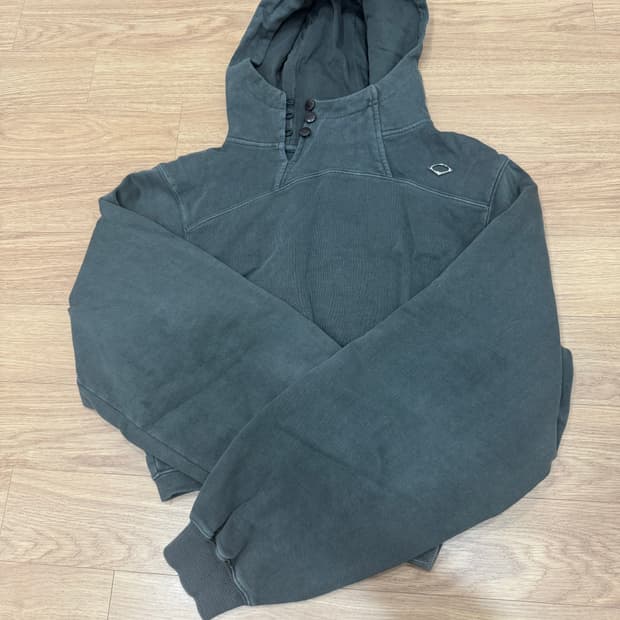 미스치프 크롭 후디