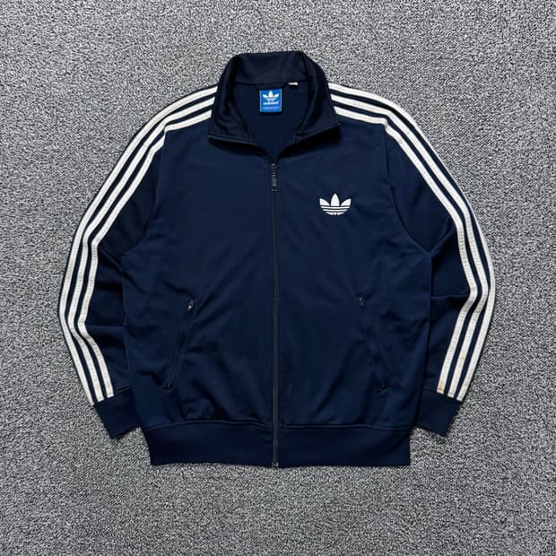 Name : 아디다스 파이어버드 네이비컬러 사이드라인 져지 :) 