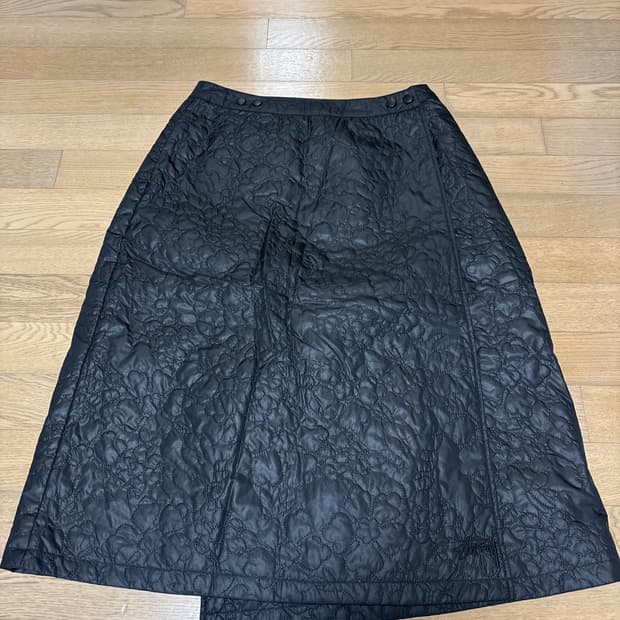 스투시 퀼팅 스커트 