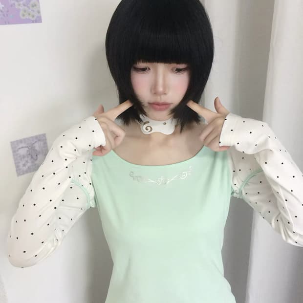 seaweed garden 실버 도트 민트 그린 티셔츠 모리걸