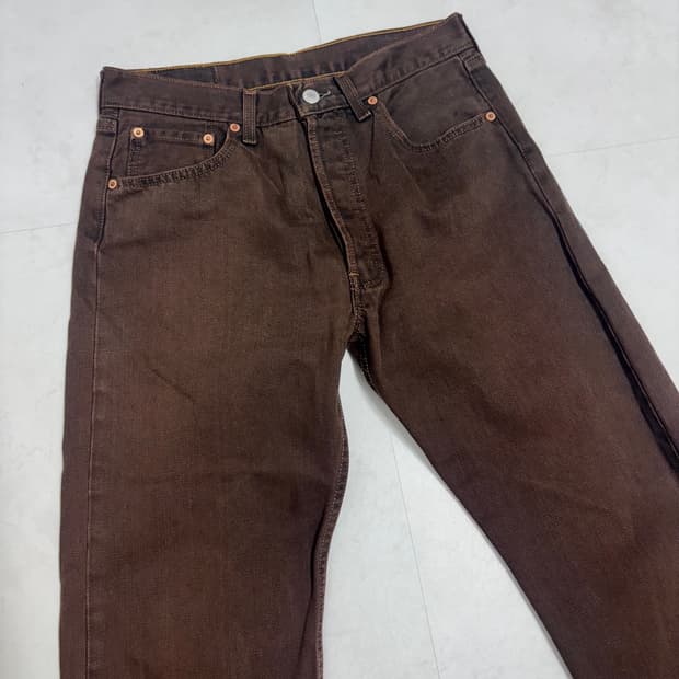 LEVIS 501 WASHED BROWN