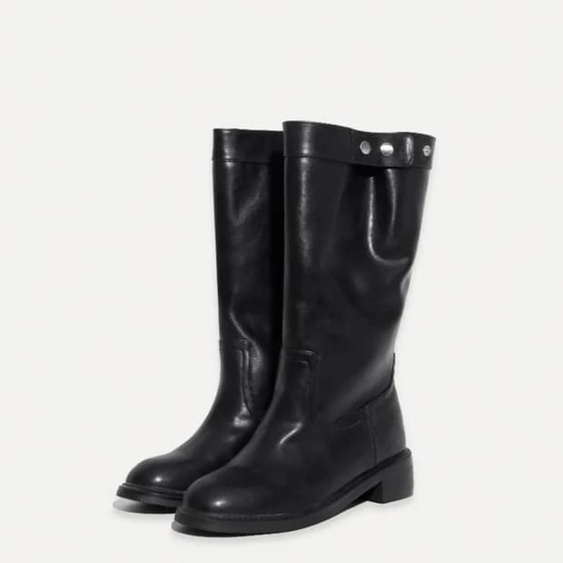 코모레비뮤지엄 핸드메이드 블랙 부츠