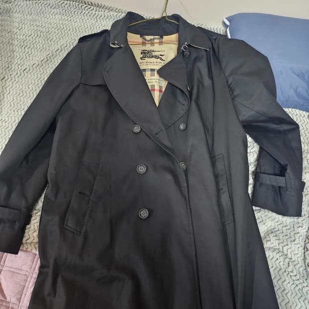 버버리 코트 팝니다