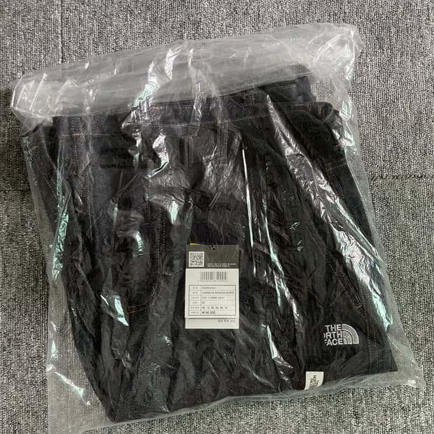 노스페이스 데님 카팬터 버뮤다 쇼츠 36