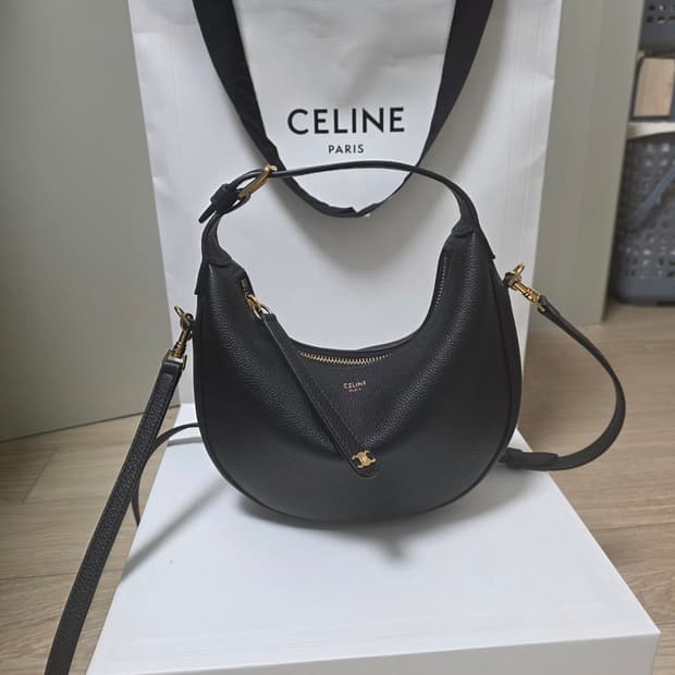 셀린느 틴룰루 백 (정품)