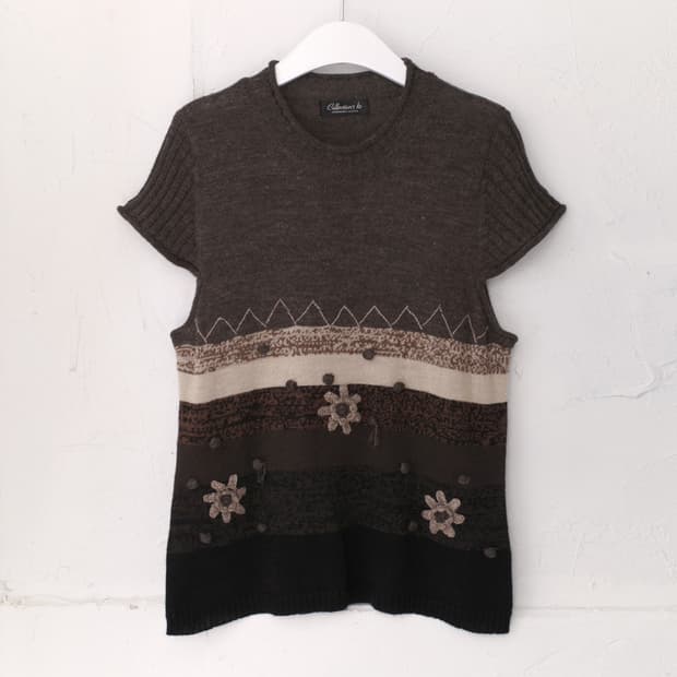flower knit vest