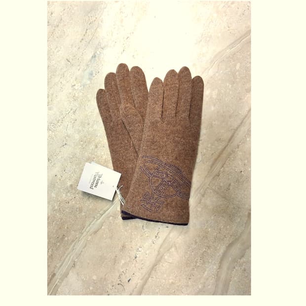 비비안 웨스트우드 빅 orb 자수 울장갑 / 머스타드 (새상품)