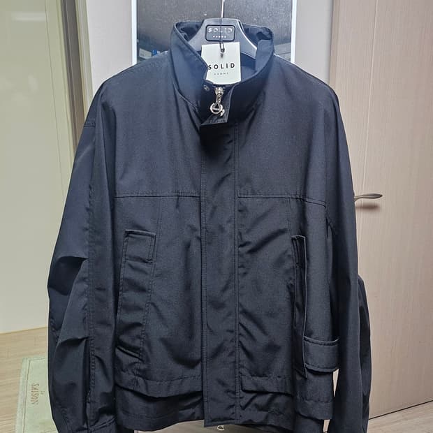 솔리드옴므 23ss 쉘파카 50