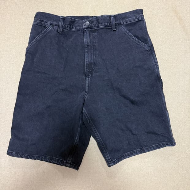 칼하트WIP 싱글니 숏츠 스미스(Black Stone Washed), 3