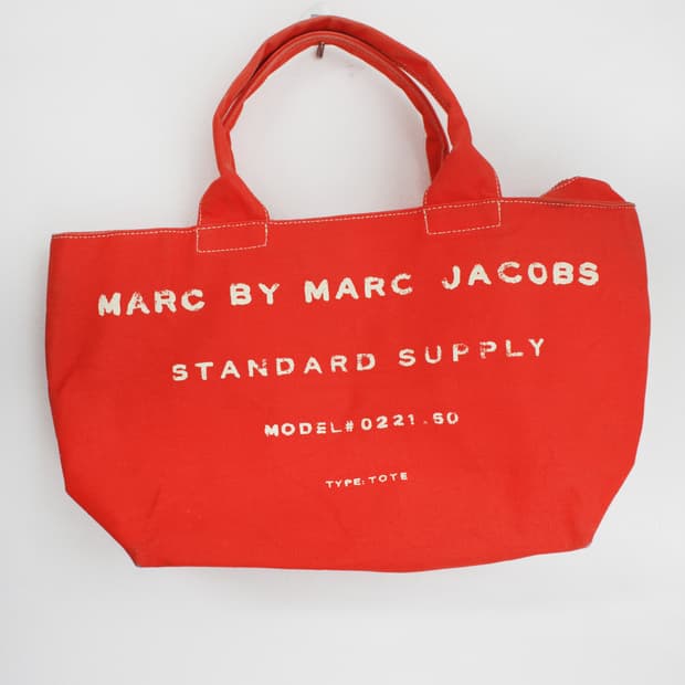 MARC BY MARC JACOBS