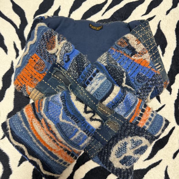 [os] 캐피탈 보로 고디 니트 케사 머플러 인디고 