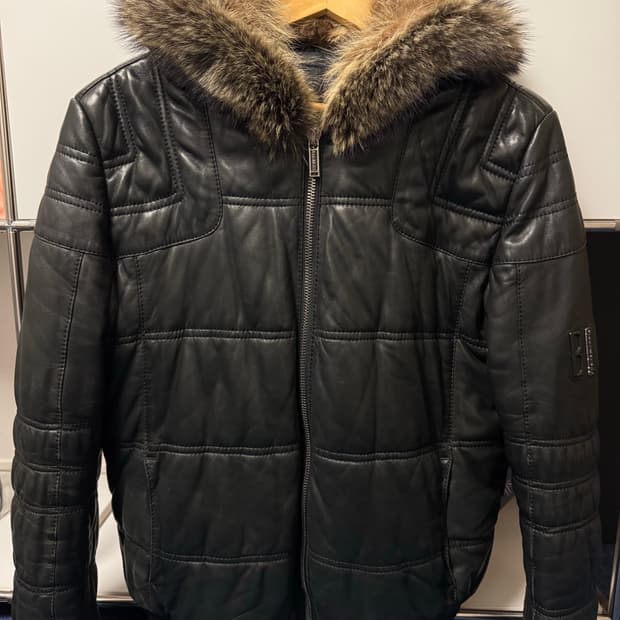 딕비켐버그 익스플로더 레더 패딩자켓