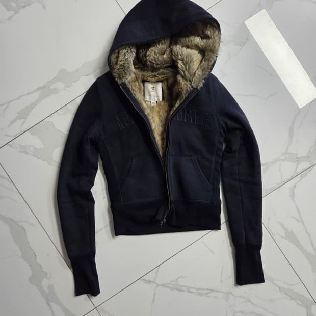 아베크롬비 딱붙 울프죠 네이비 후드집업