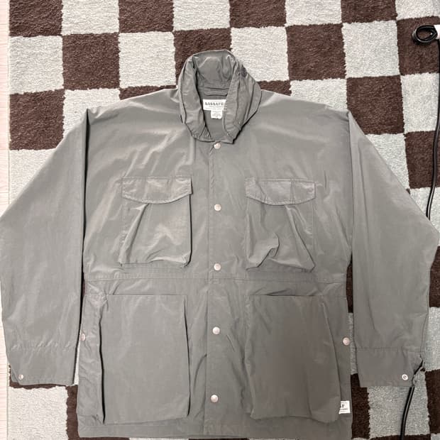 sassafras digs crew jacket gray M