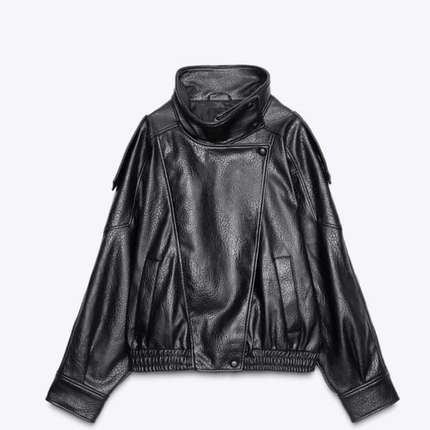 자라 생로랑 맛 페이크 레더 L